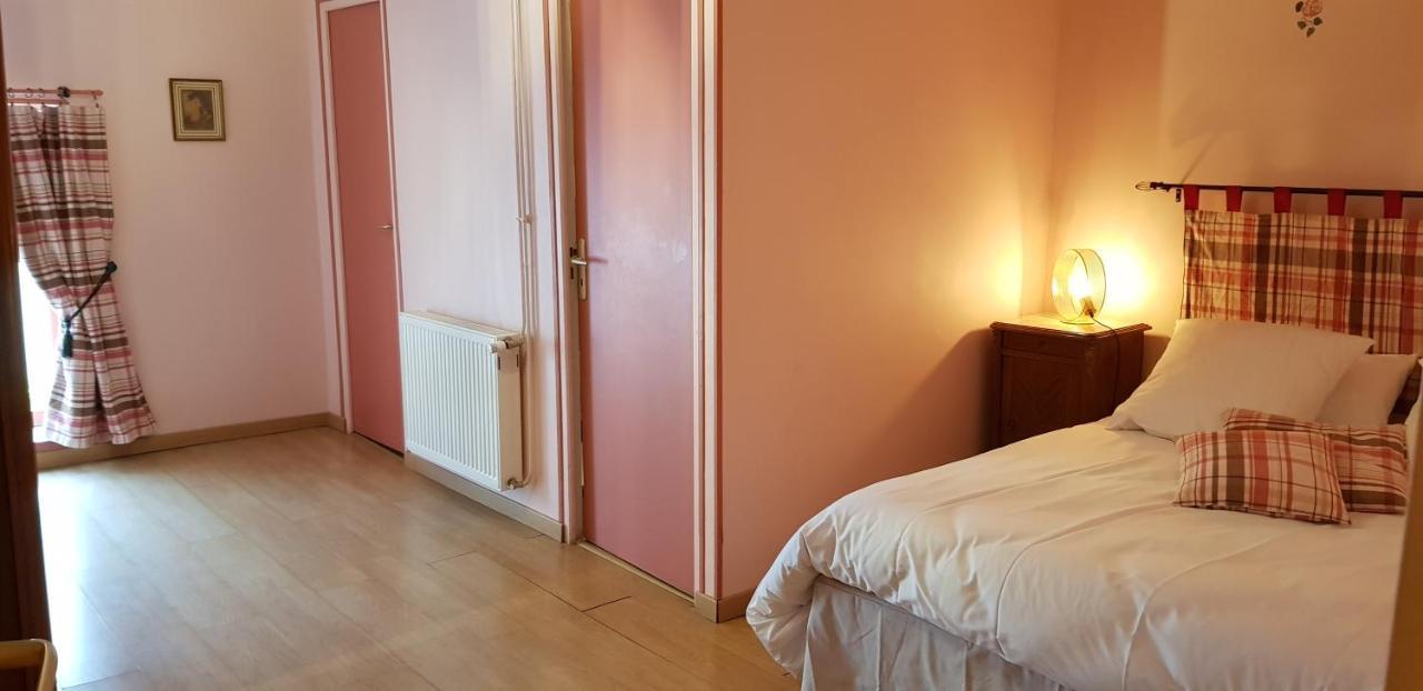 Bed and Breakfast Bleu Bonheur Dennevy Екстер'єр фото