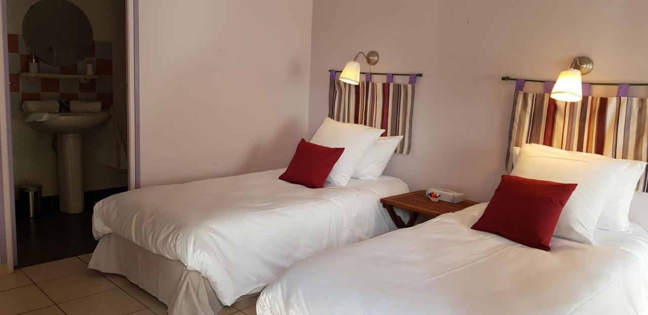 Bed and Breakfast Bleu Bonheur Dennevy Екстер'єр фото