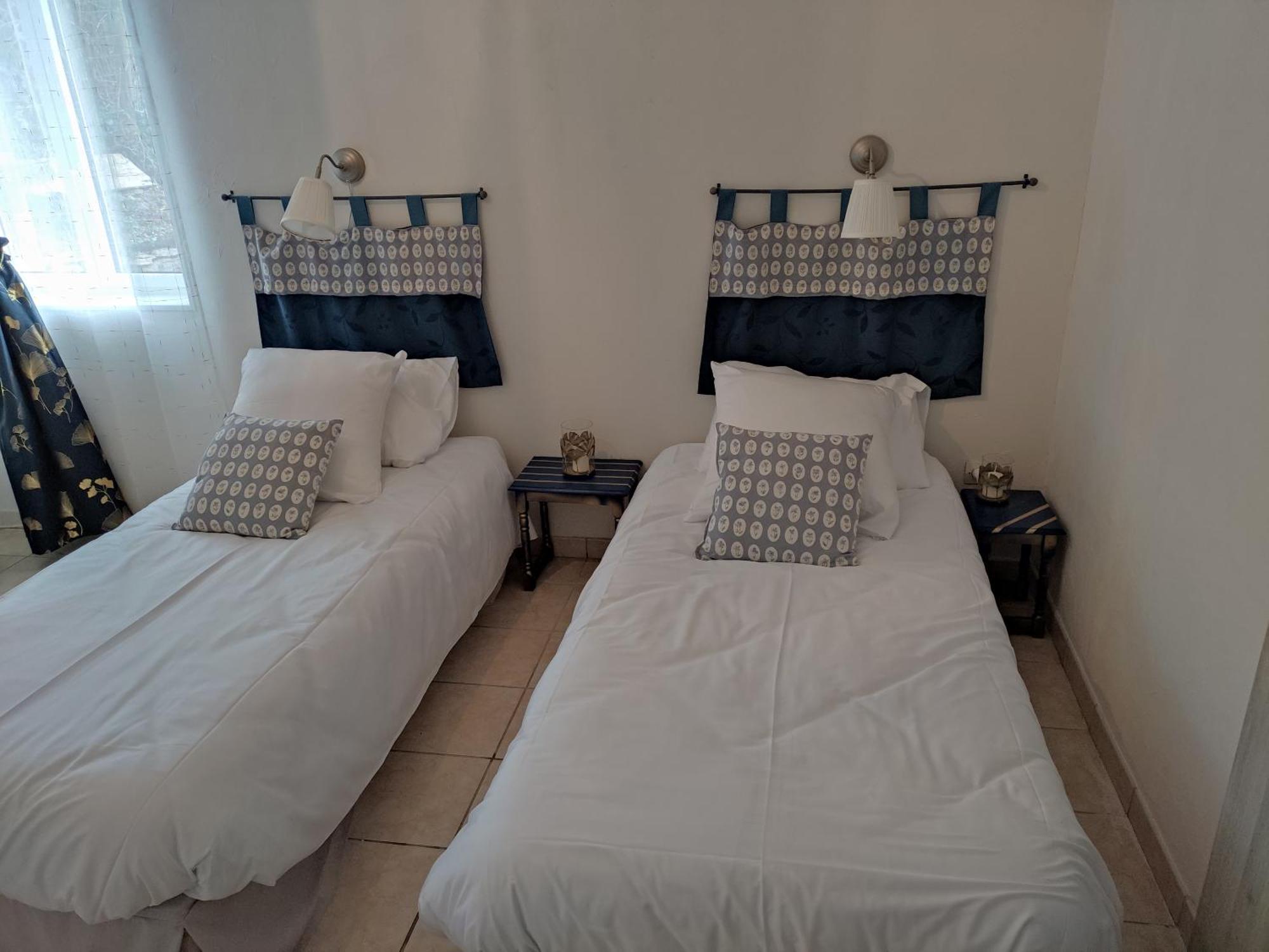 Bed and Breakfast Bleu Bonheur Dennevy Номер фото